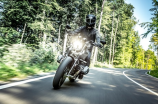 油电混合摩托车：环保出行的新选择